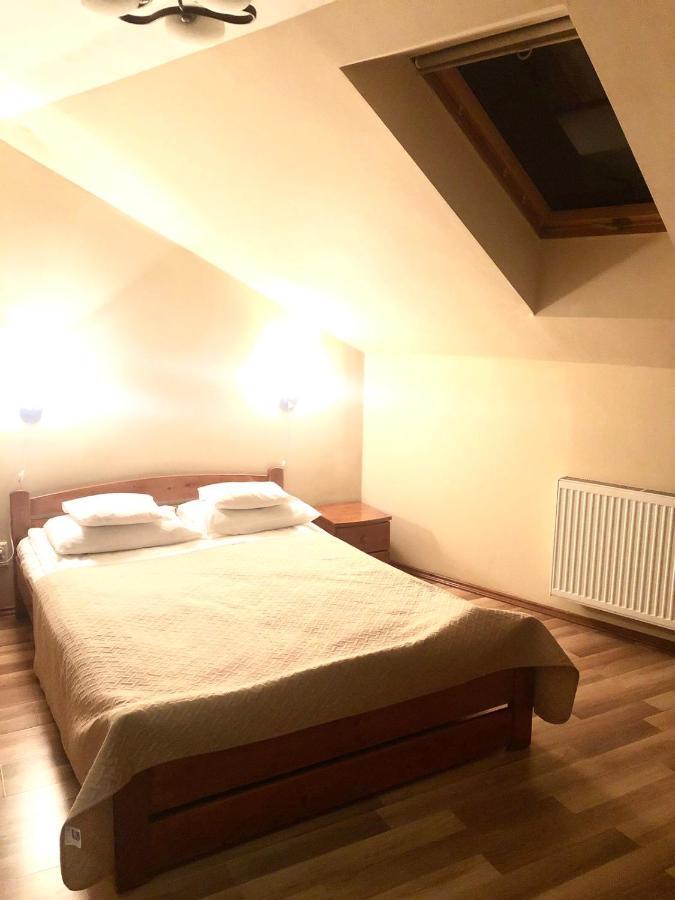 Atlant Hotel ウージュホロド エクステリア 写真