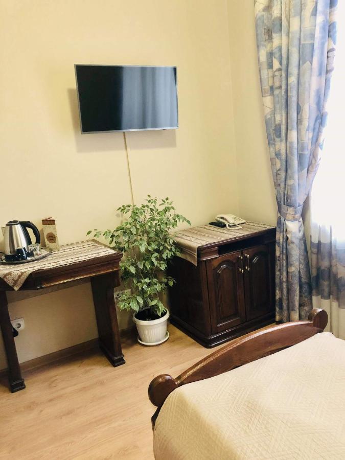Atlant Hotel ウージュホロド エクステリア 写真